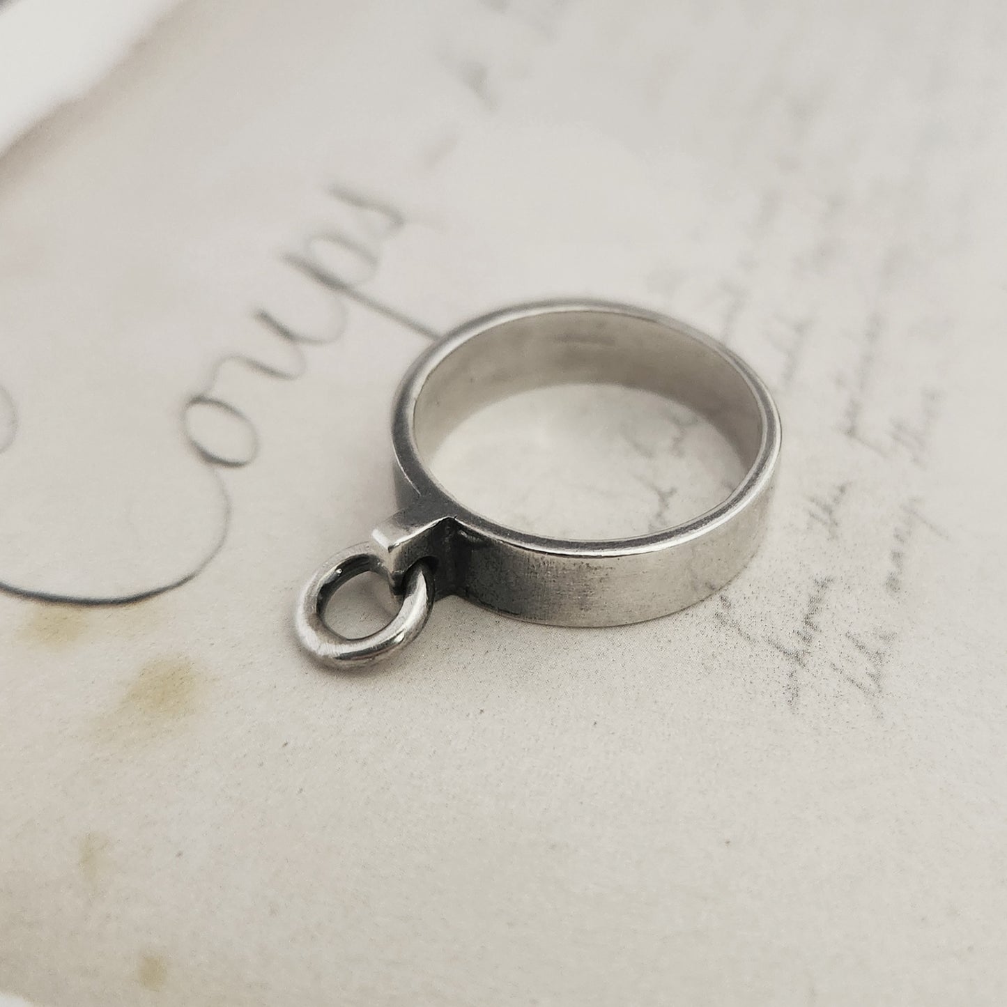 BD005 ring