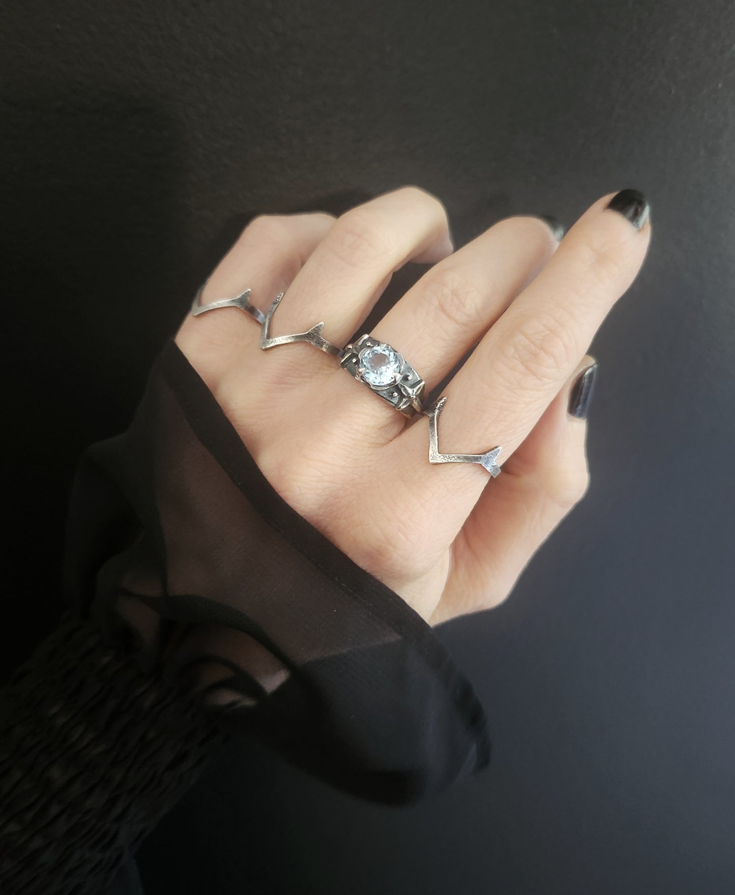 DELPHINE ring with blue topaz