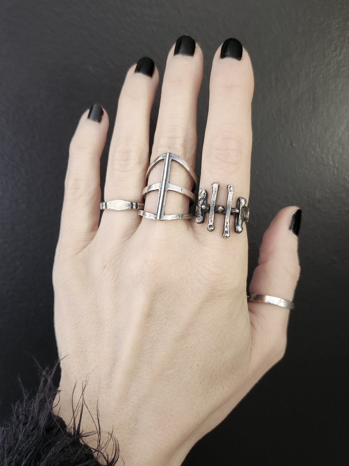 GIBBET ring