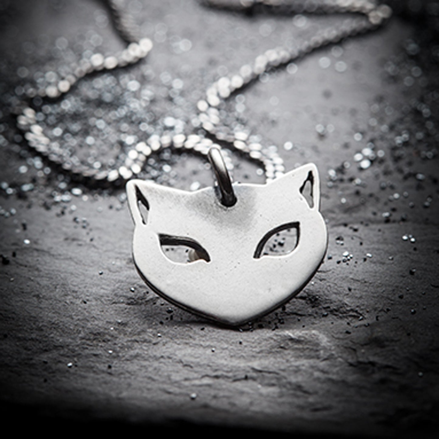 LE CHAT necklace