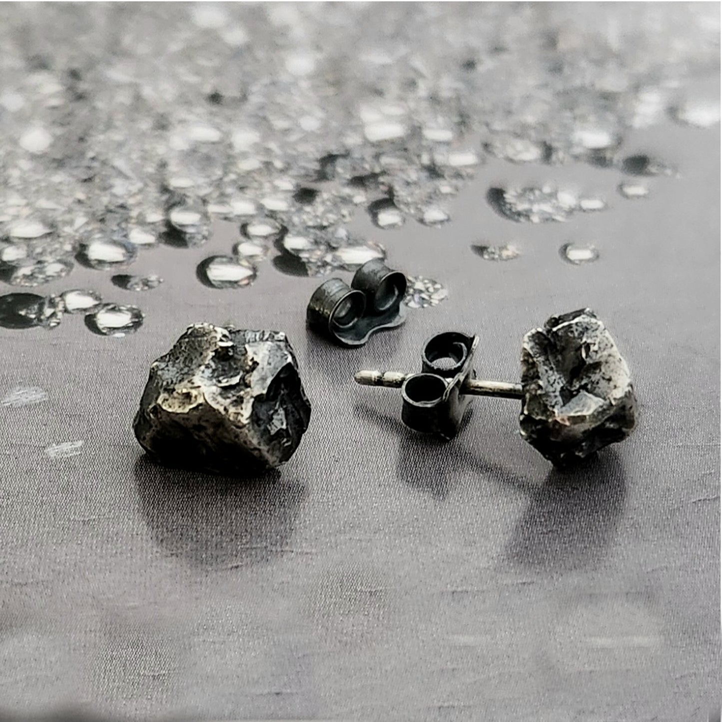 ROCK STEADY earrings