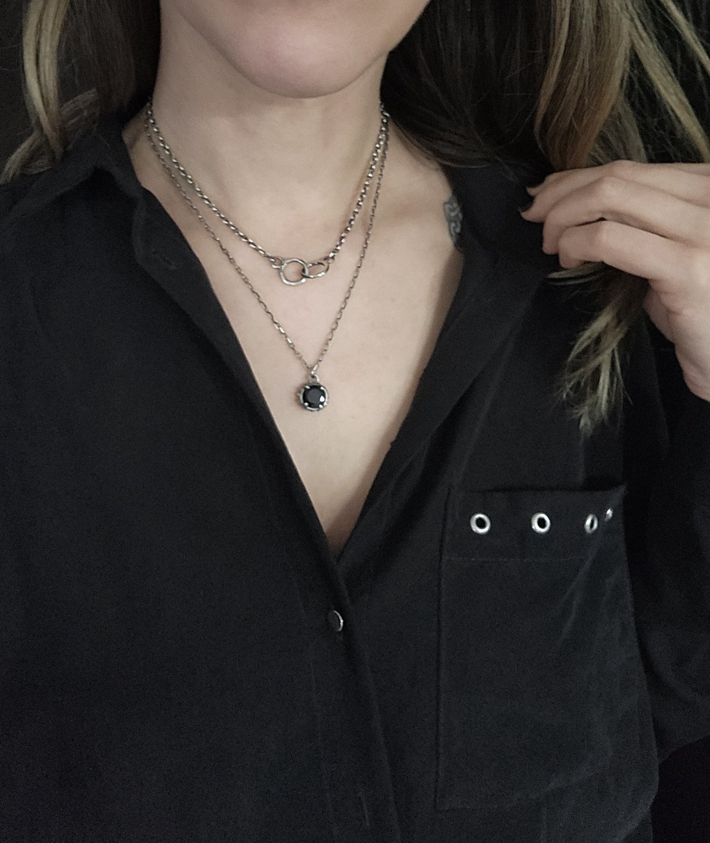VENUS FLYTRAP necklace with spinel