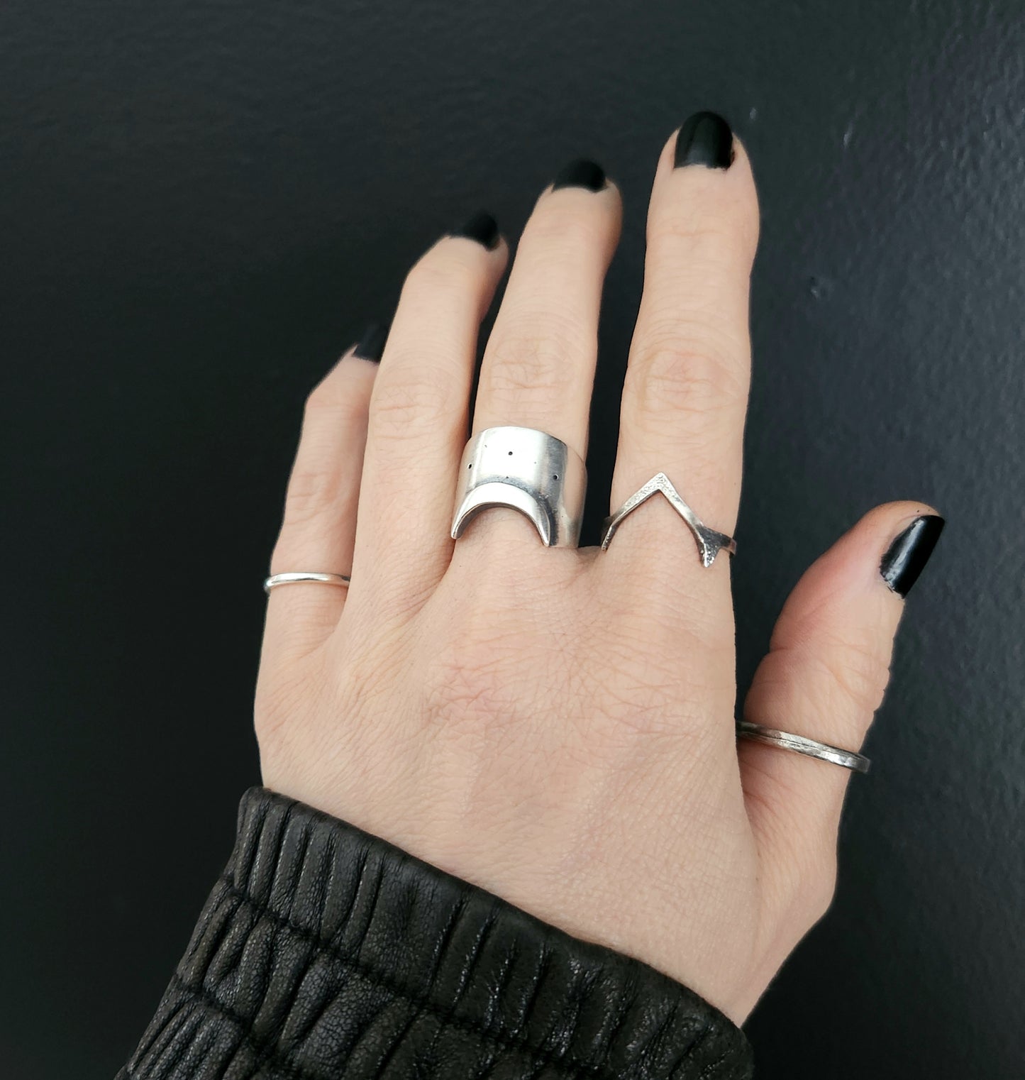 SICKLE MOON ring