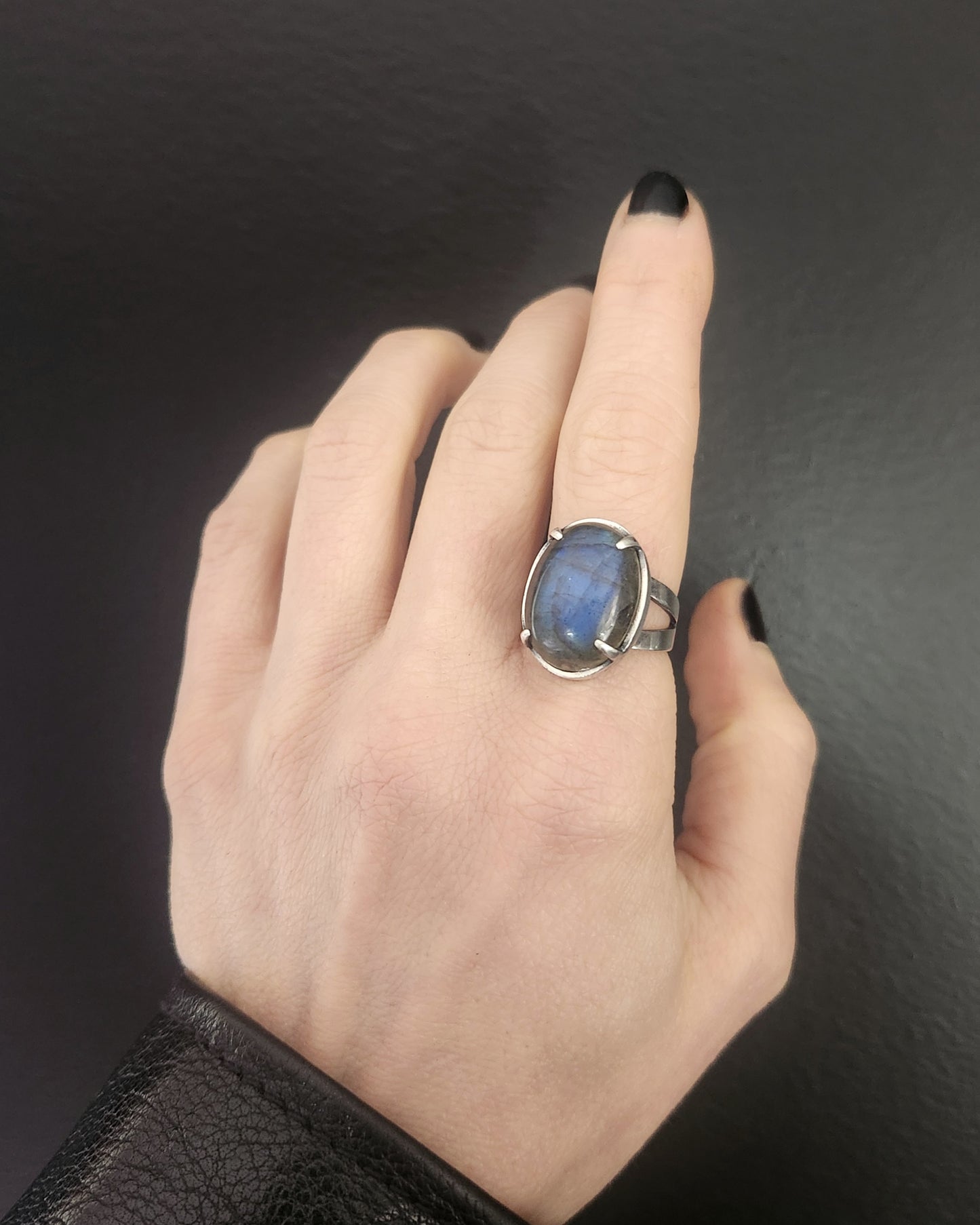 LABRADORITE ring size 8