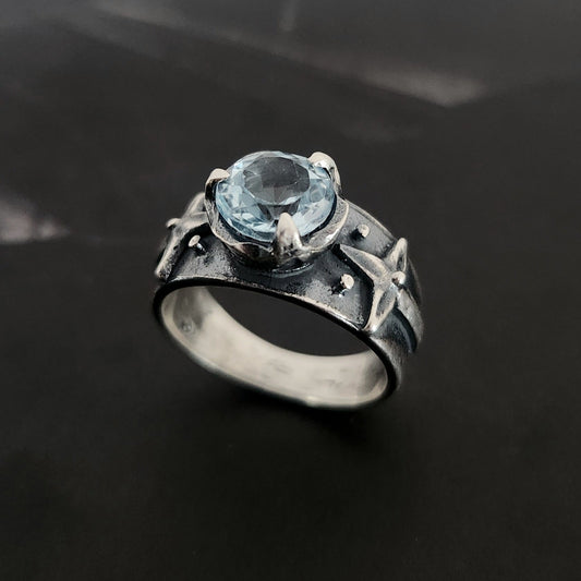 DELPHINE ring with blue topaz