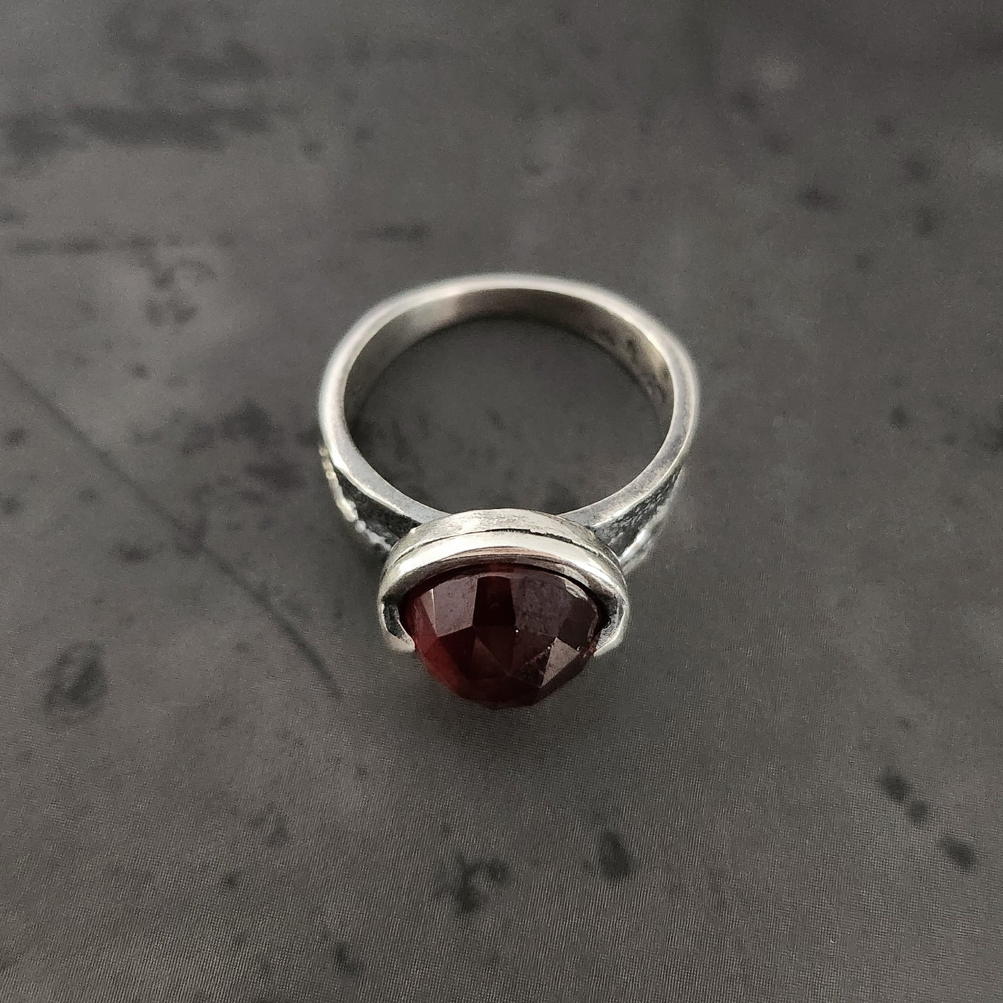 BLOODBATH ring