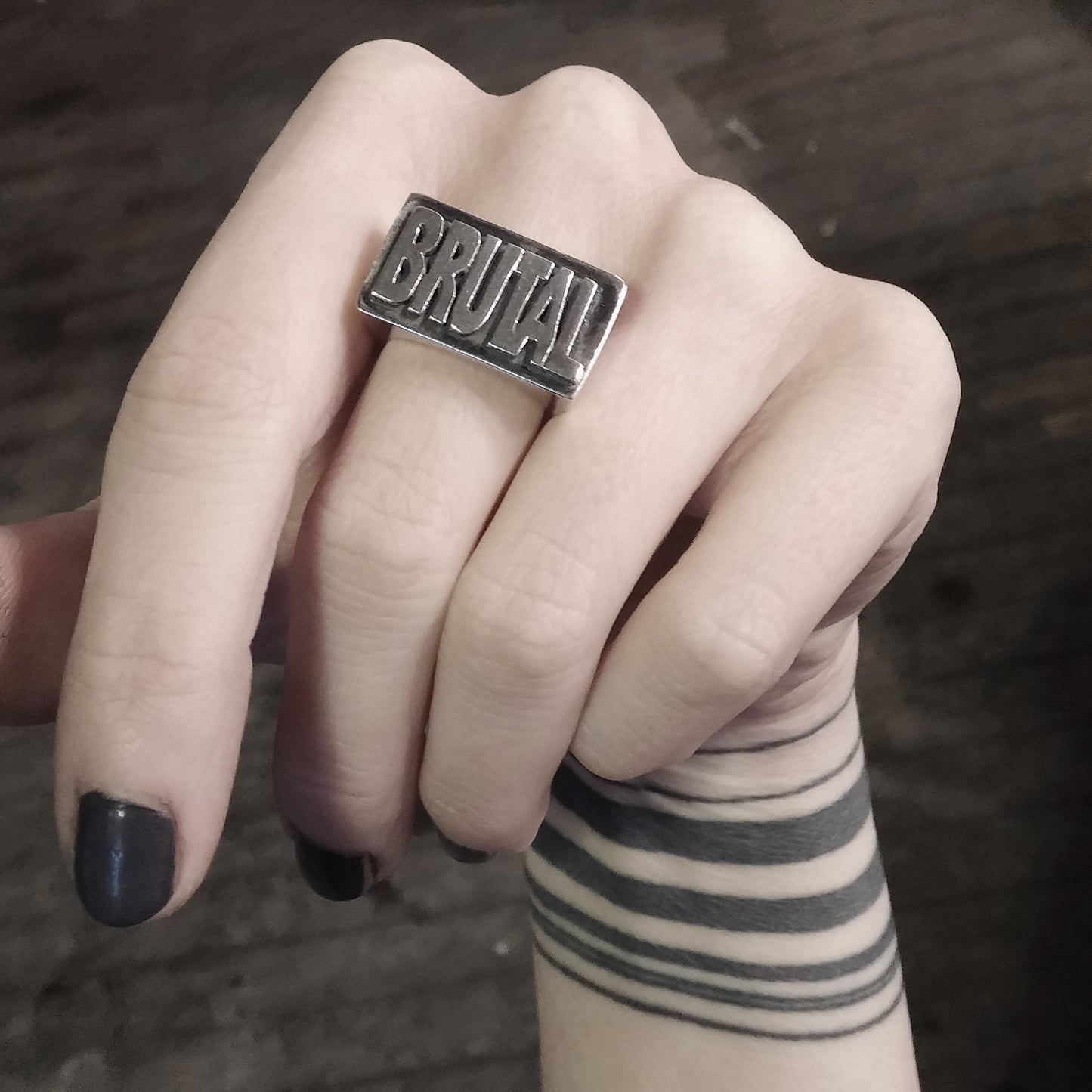 BRUTAL ring