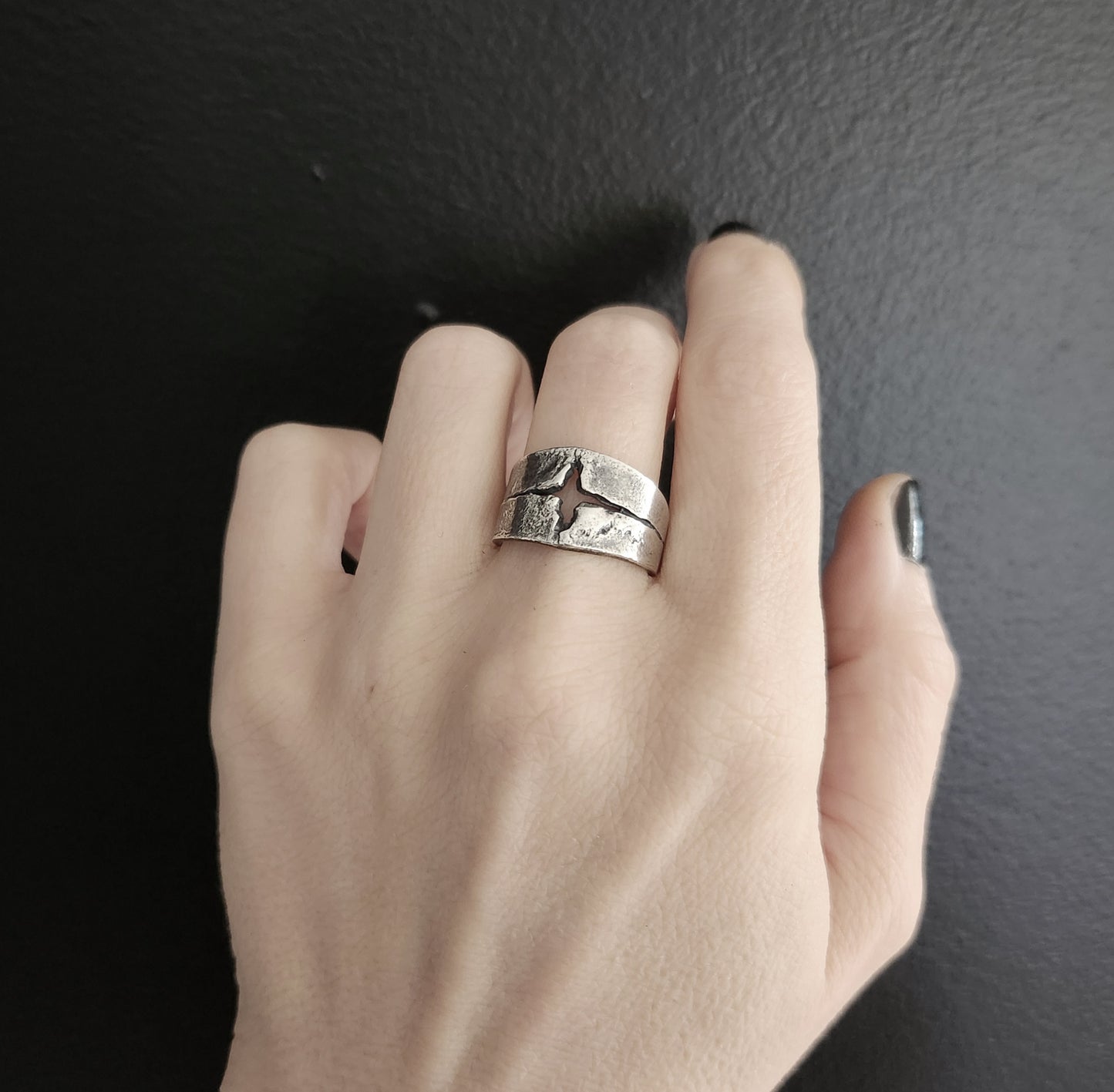 CALVAIRE ring