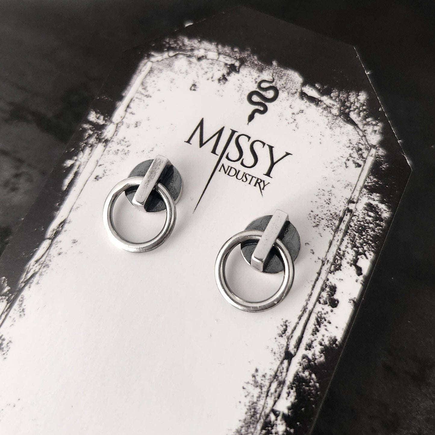 CAPTIVE earrings