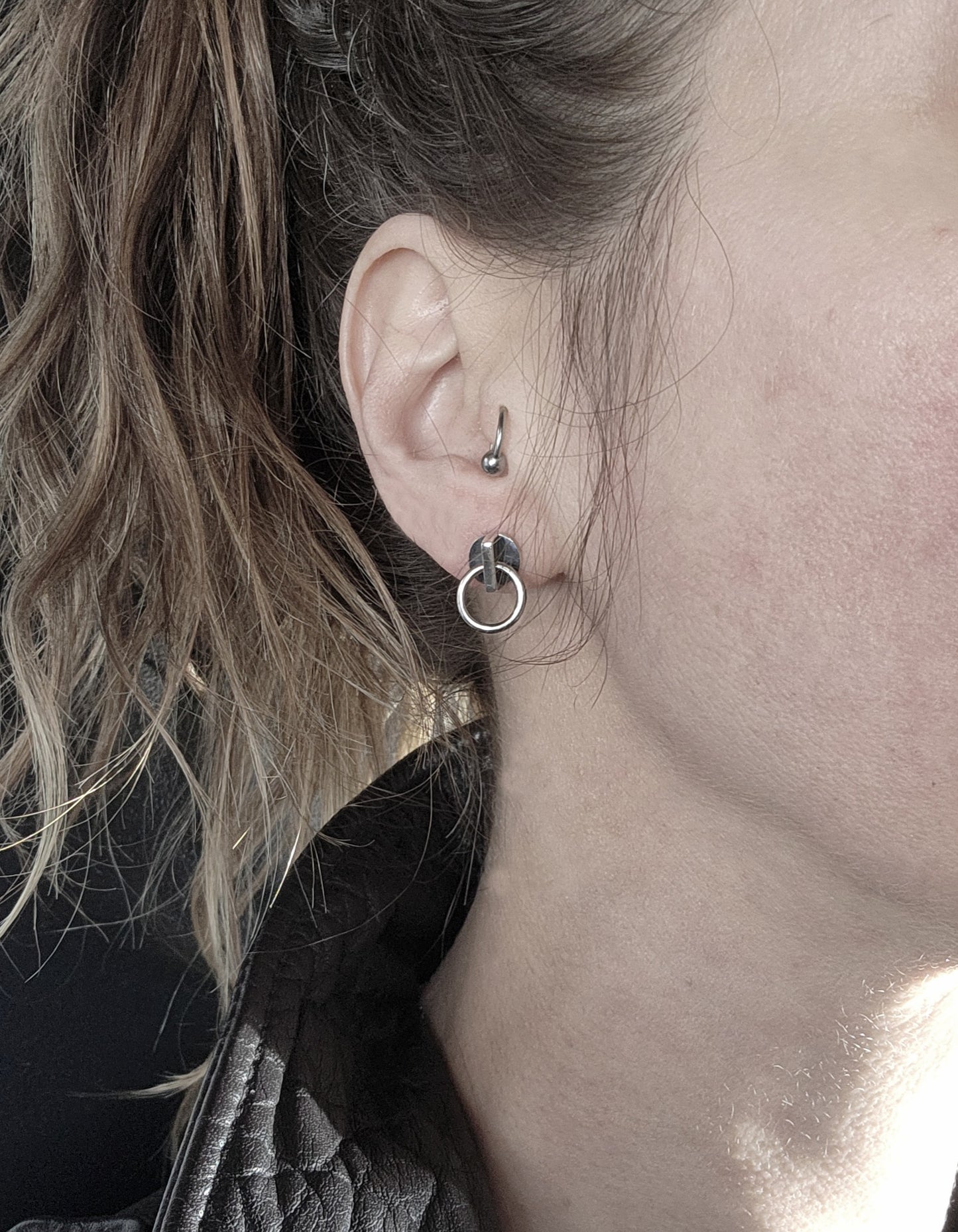 CAPTIVE earrings