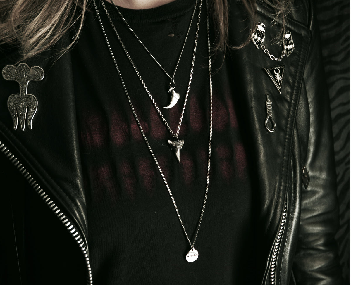 LA GRIFFE necklace