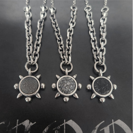 DARKSPACE necklace with onyx druzy and thick chain