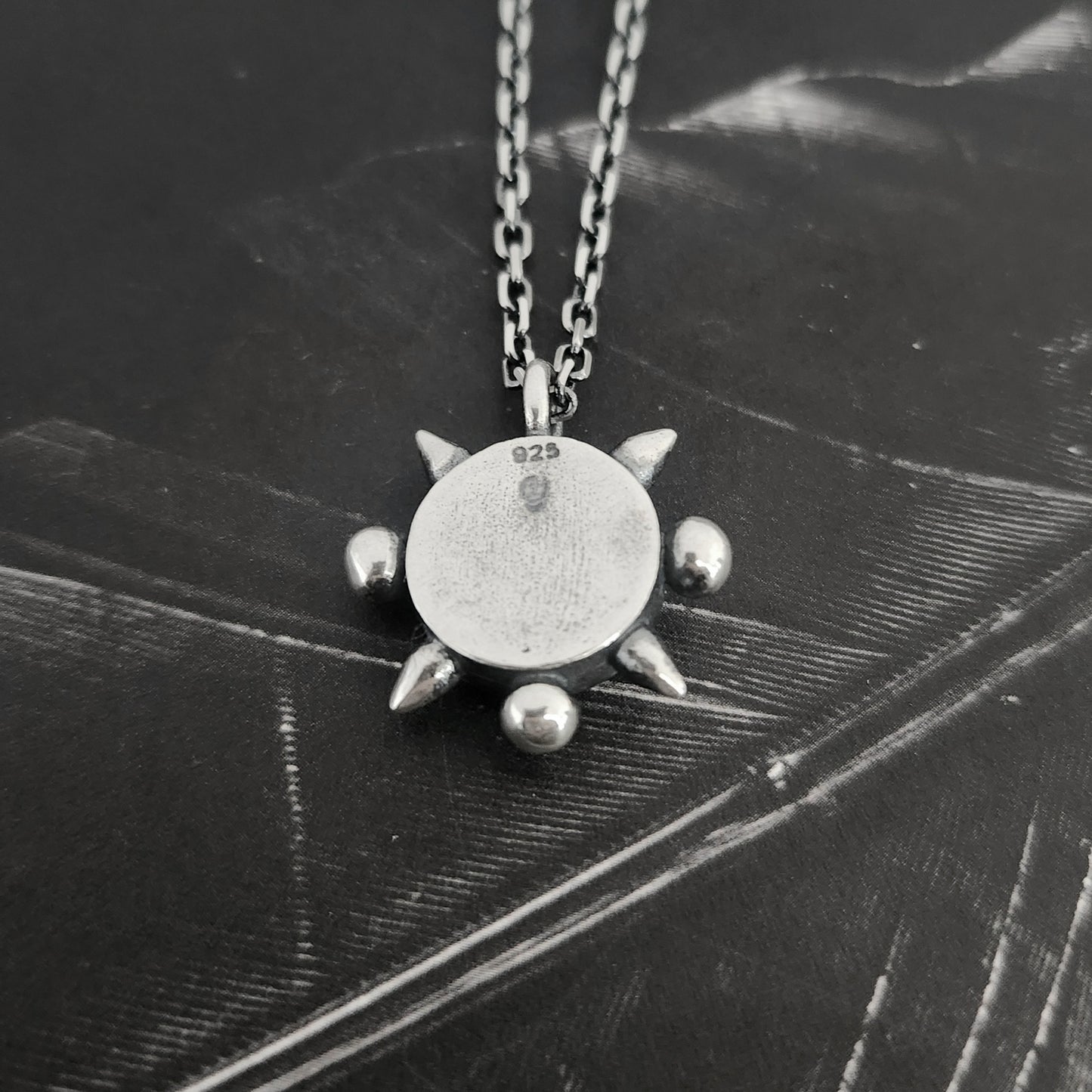 DARKSPACE necklace with onyx druzy