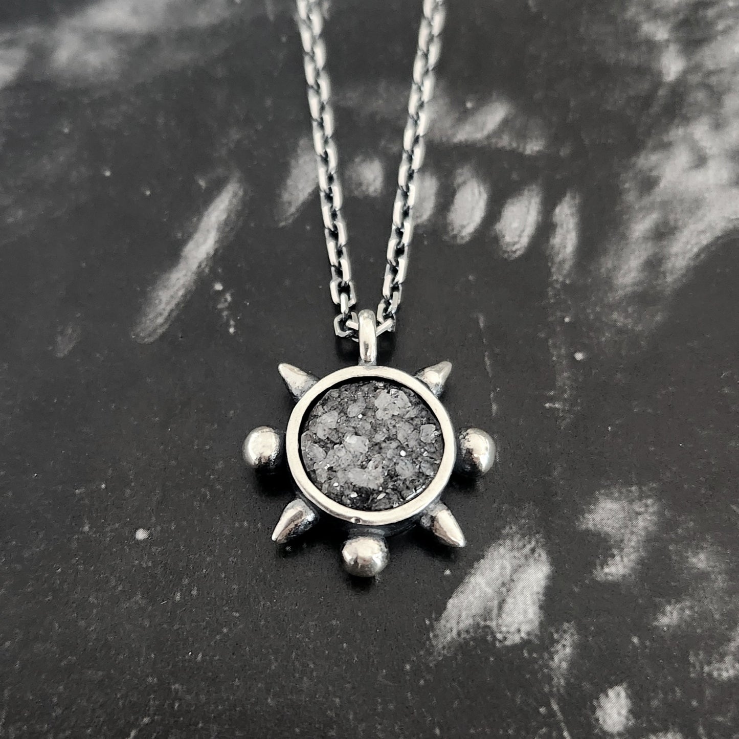 DARKSPACE necklace with onyx druzy