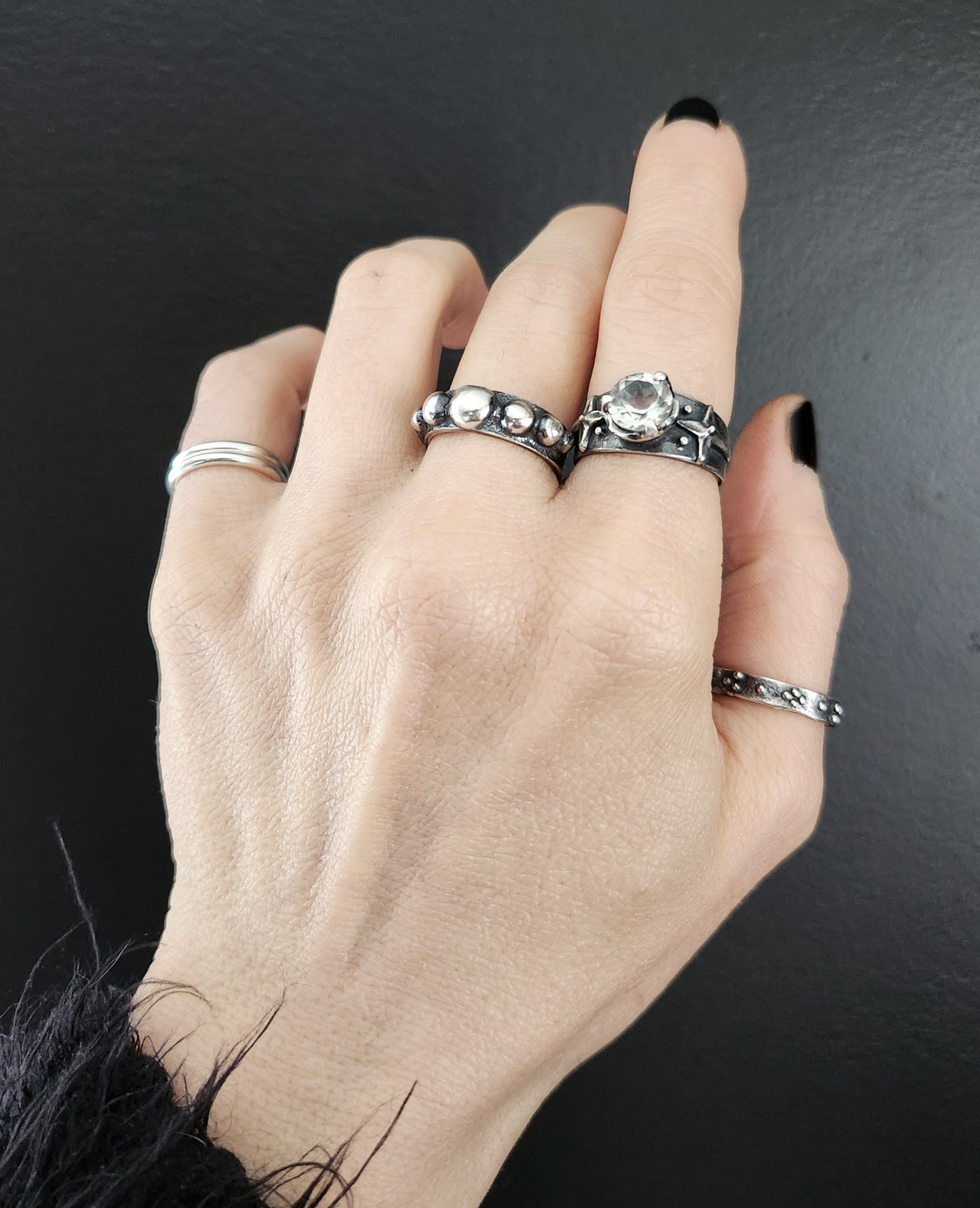 DUNGEON WALL ring
