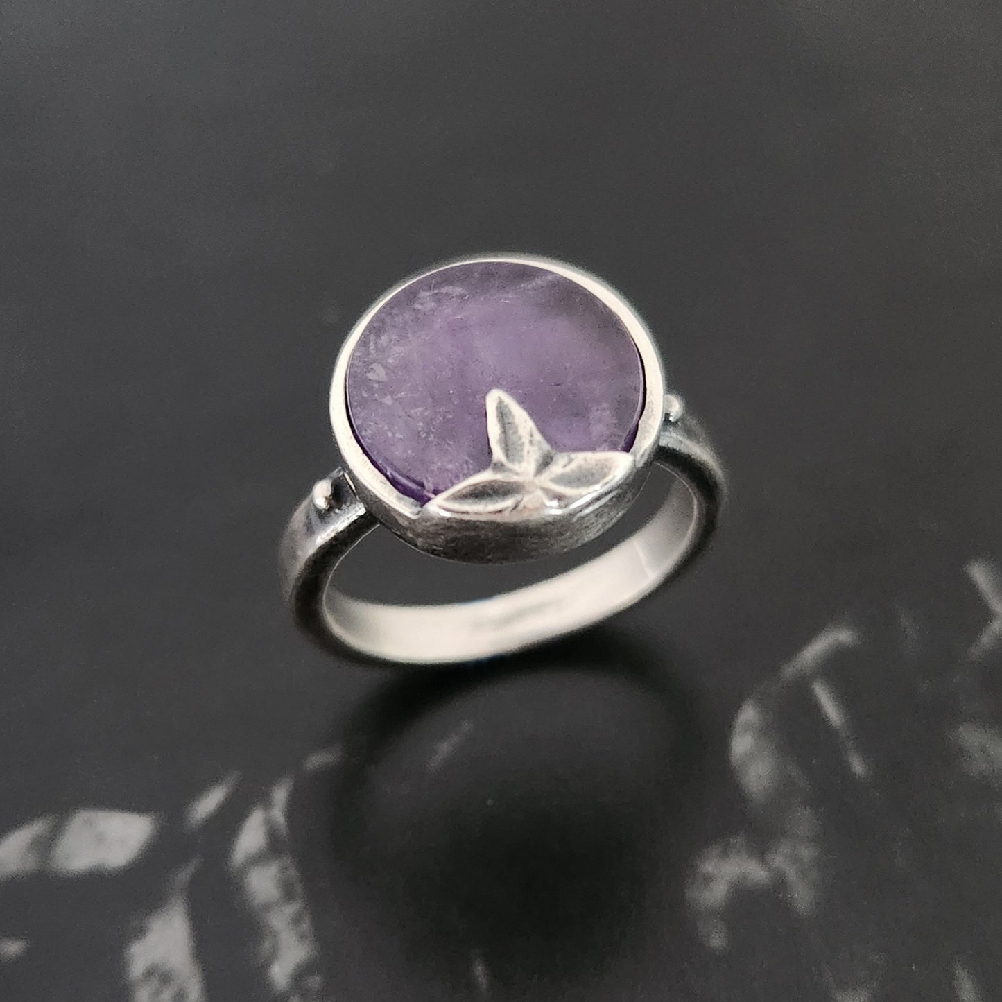 ELSA ring with amethyst