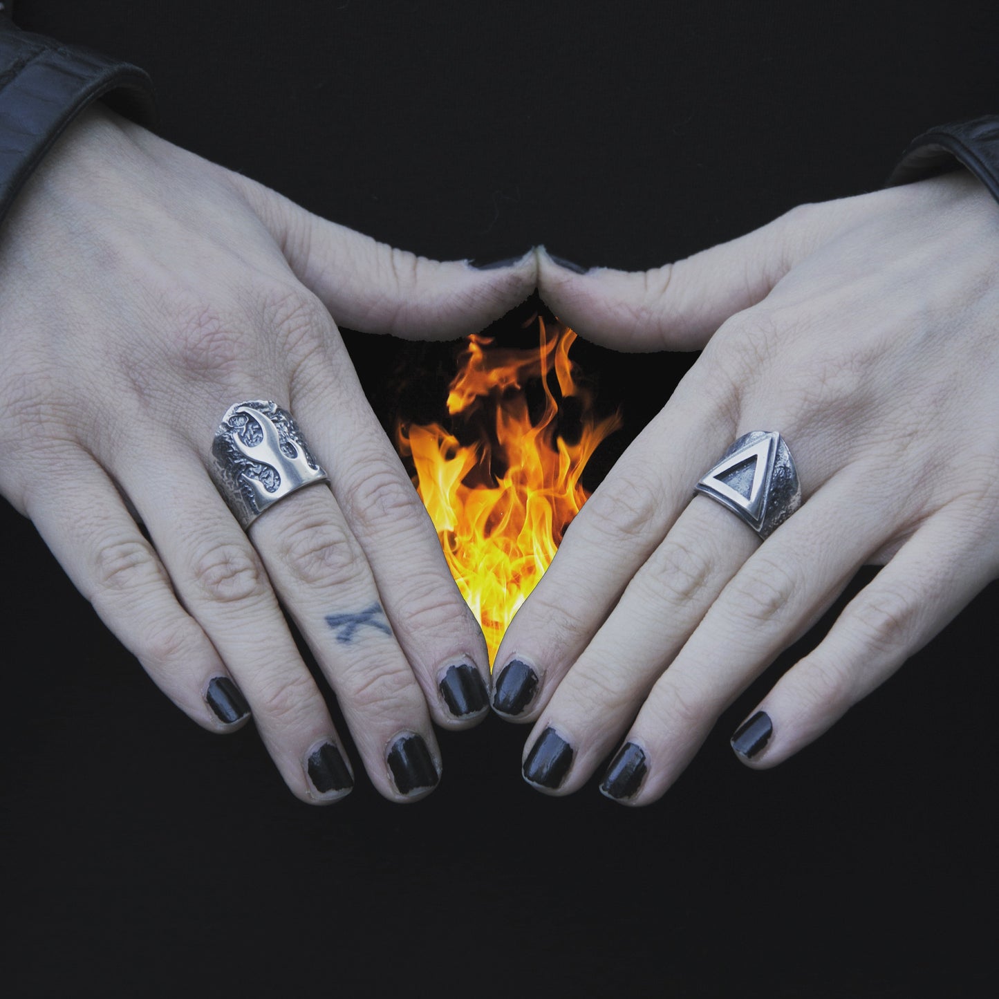 DIVINE FIRE ring