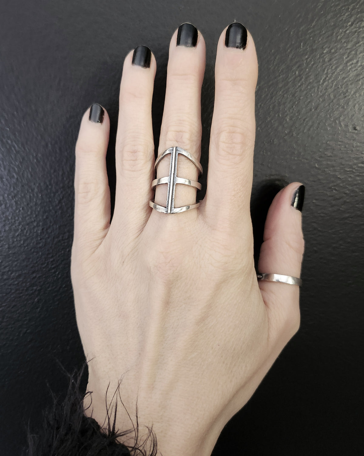 GIBBET ring
