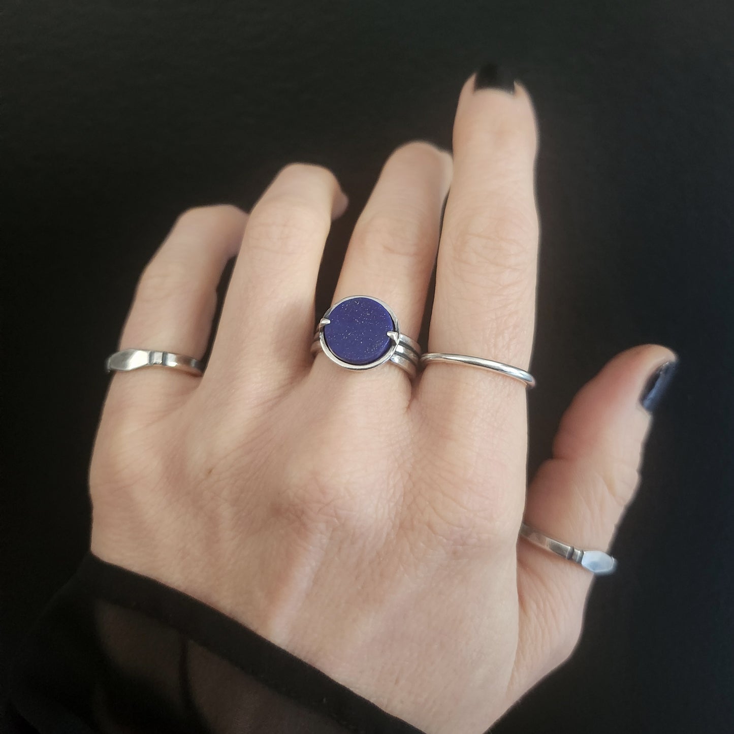 HELIOS ring with lapis lazuli