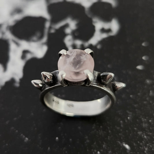 HURT ring with rose quartz