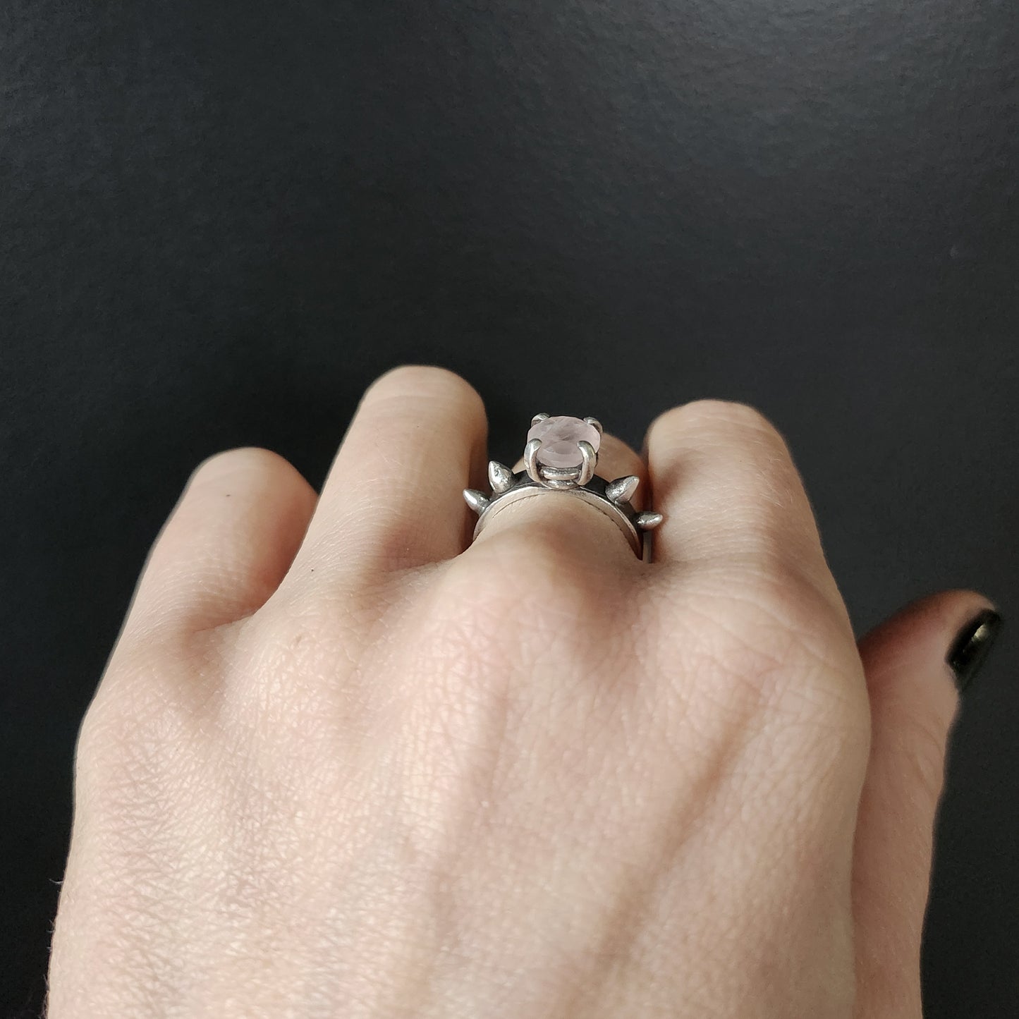 HURT ring with rose quartz