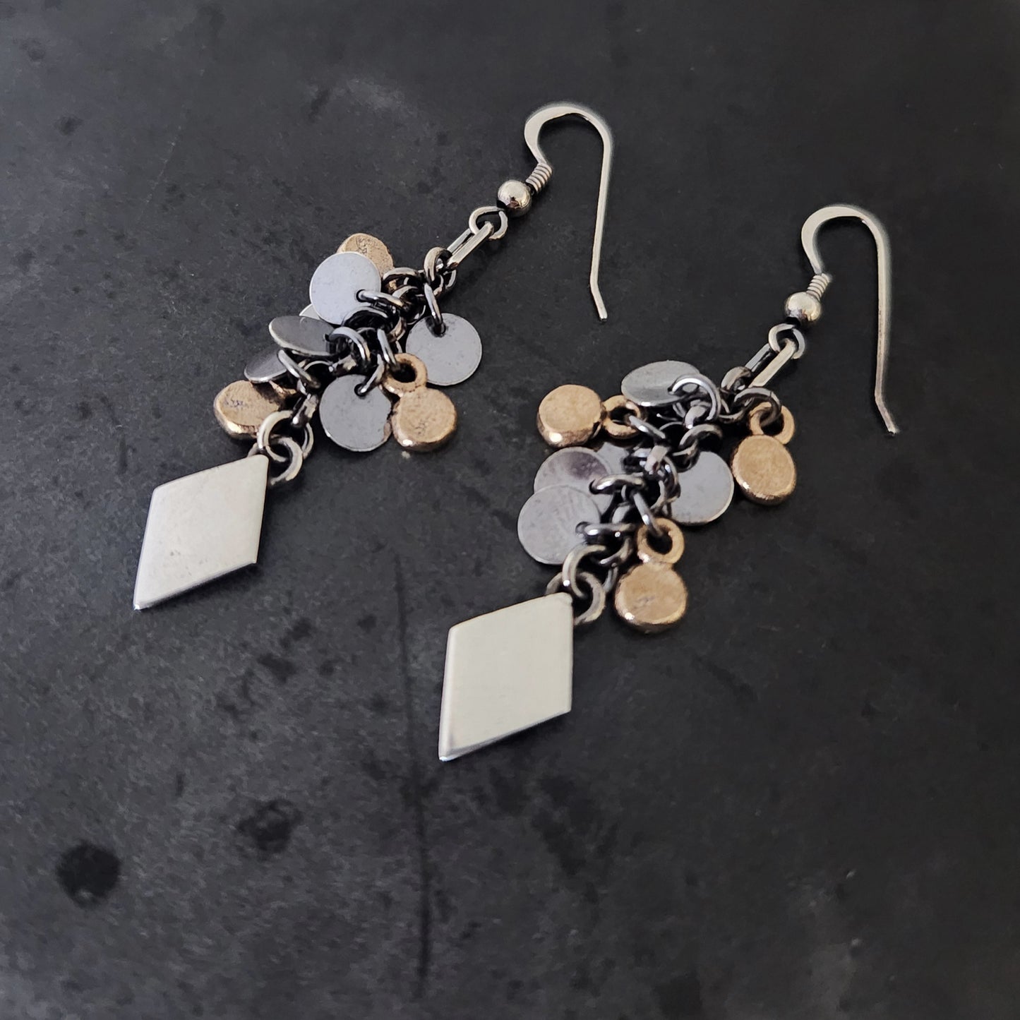 RHOMBUS charm earrings