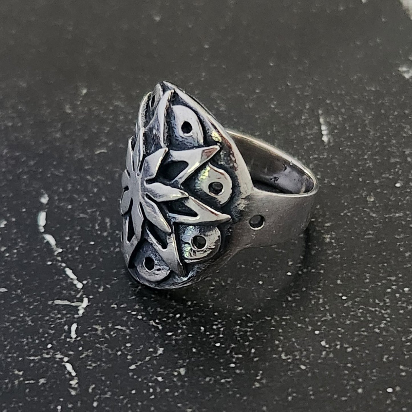 MAYA ring