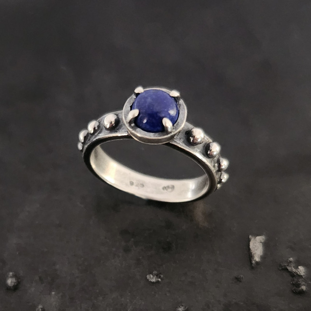 MAZZY ring with lapis lazuli or rutilated quartz