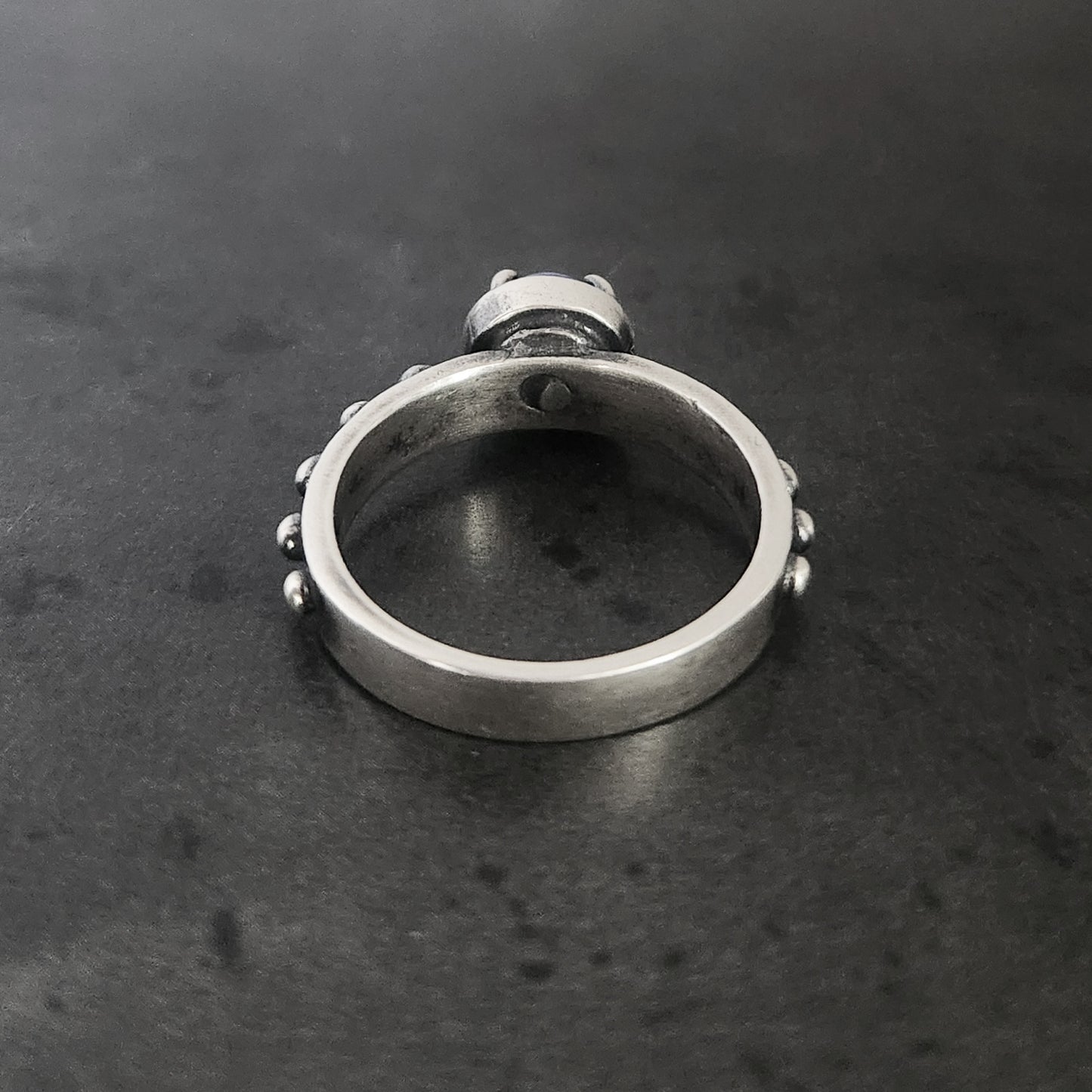 MAZZY ring with lapis lazuli or rainbow moonstone