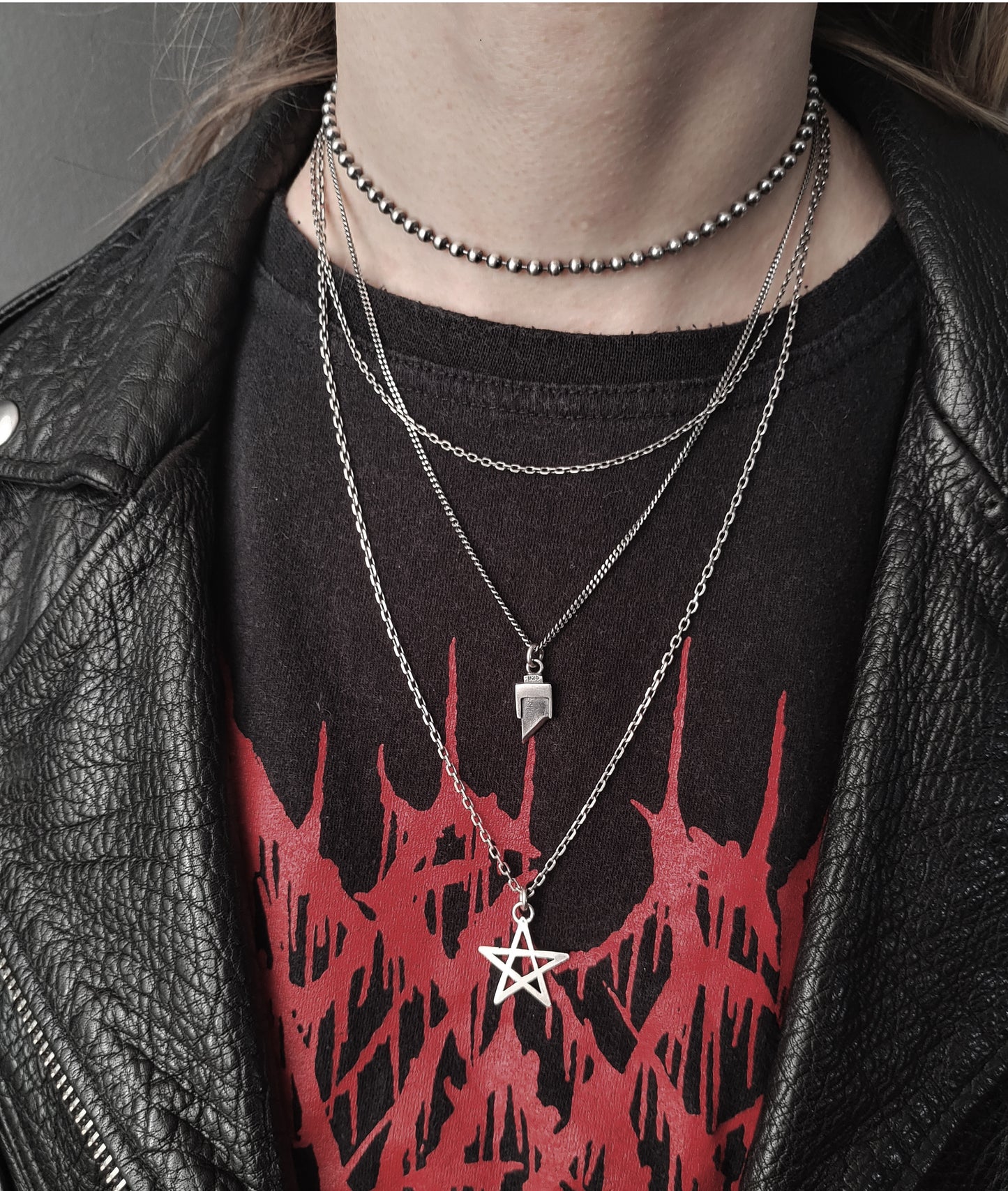 Mini GUILLOTINE necklace