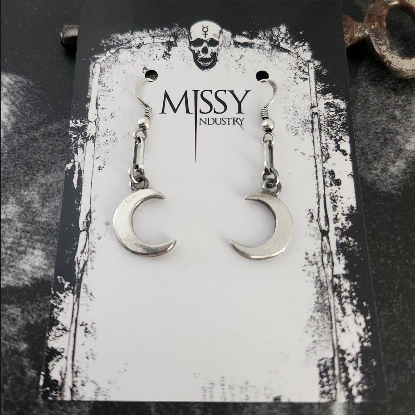 MOON earrings