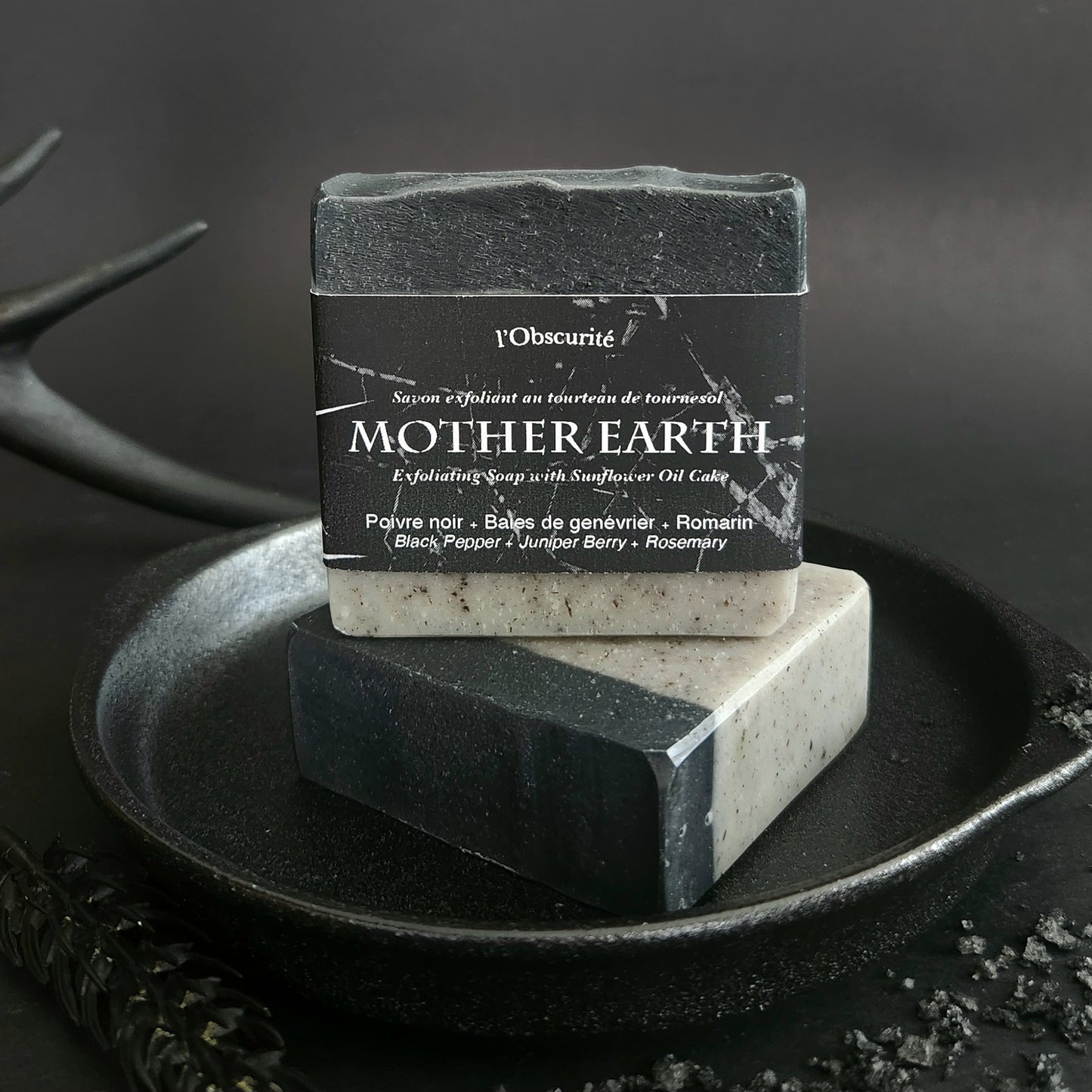 MOTHER EARTH Exfoliating Soap
