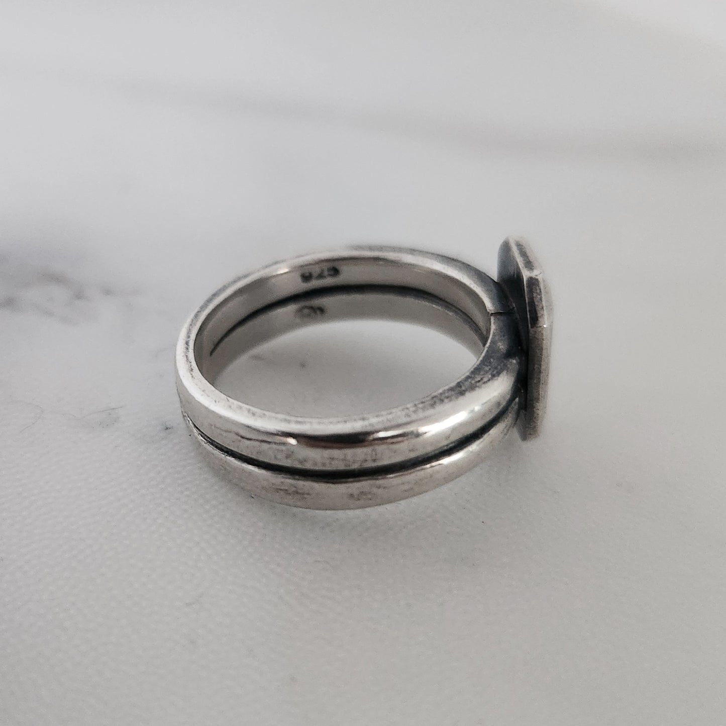 NOSTALGIA ring