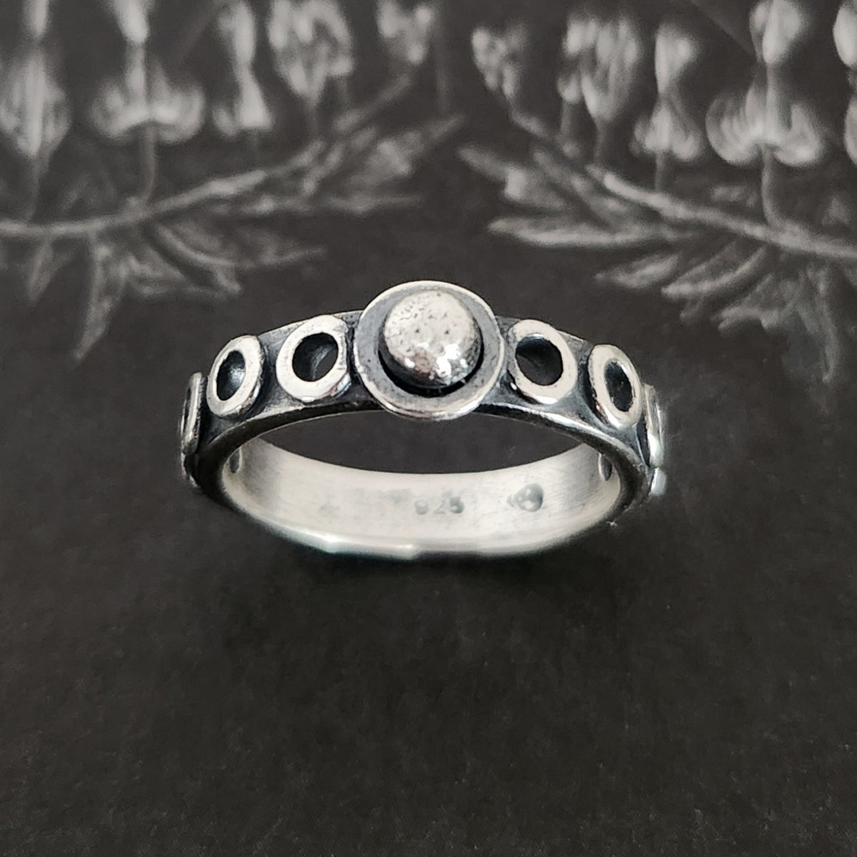 OMEN ring