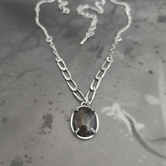 MURKY necklace