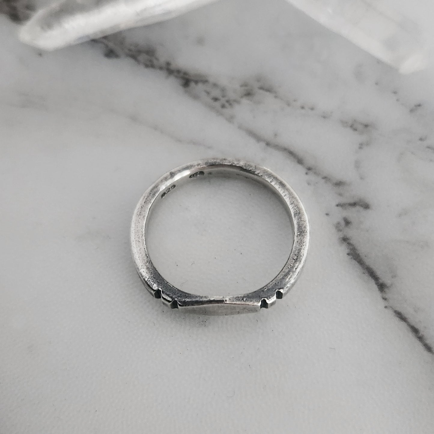 PILLAR ring