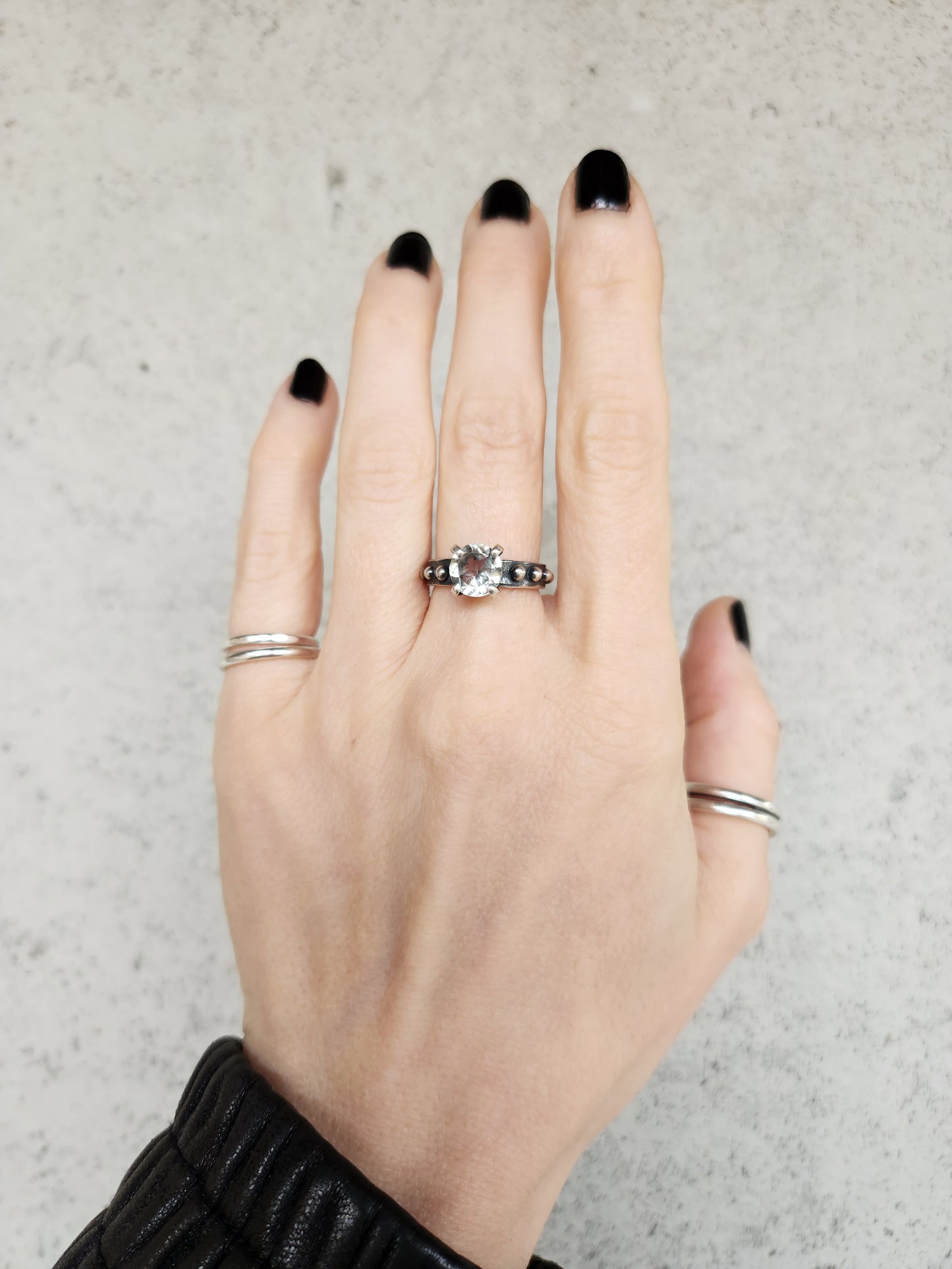 RADIANCE ring with green amethyst