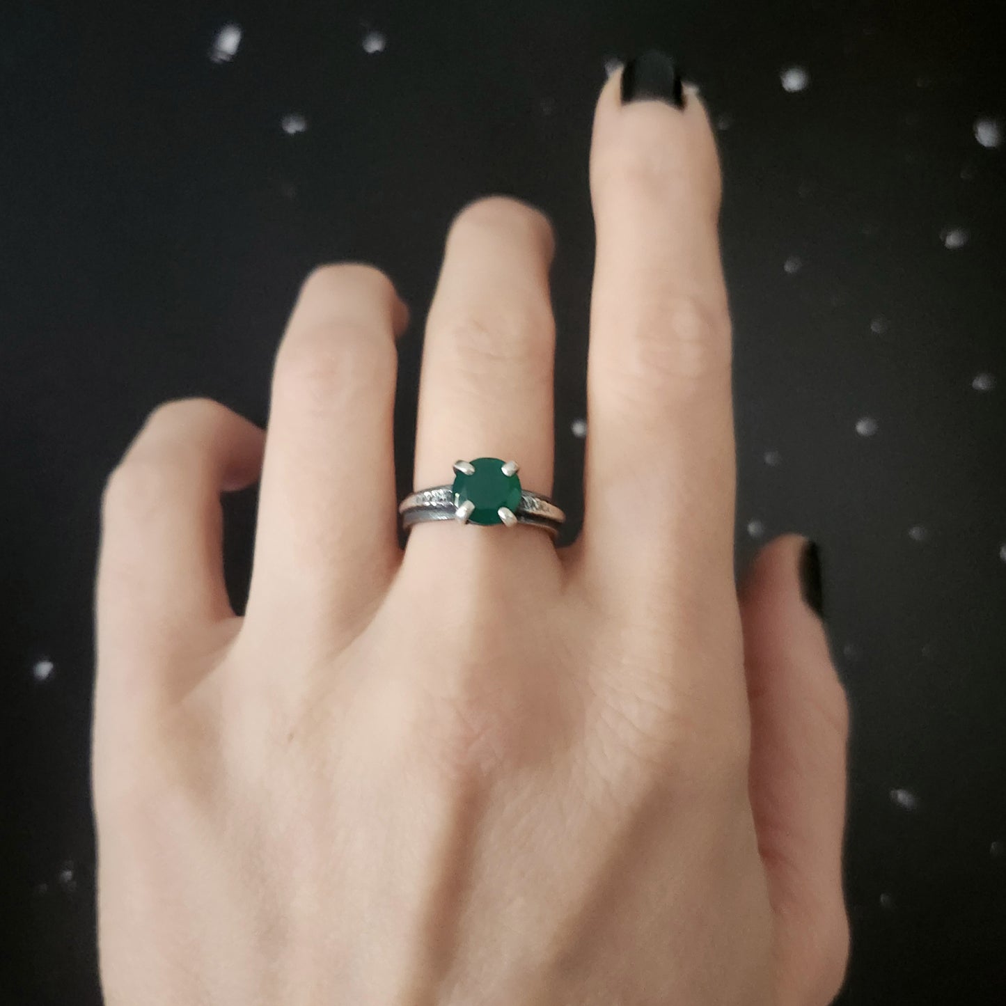REPTILIAN ring with green onyx