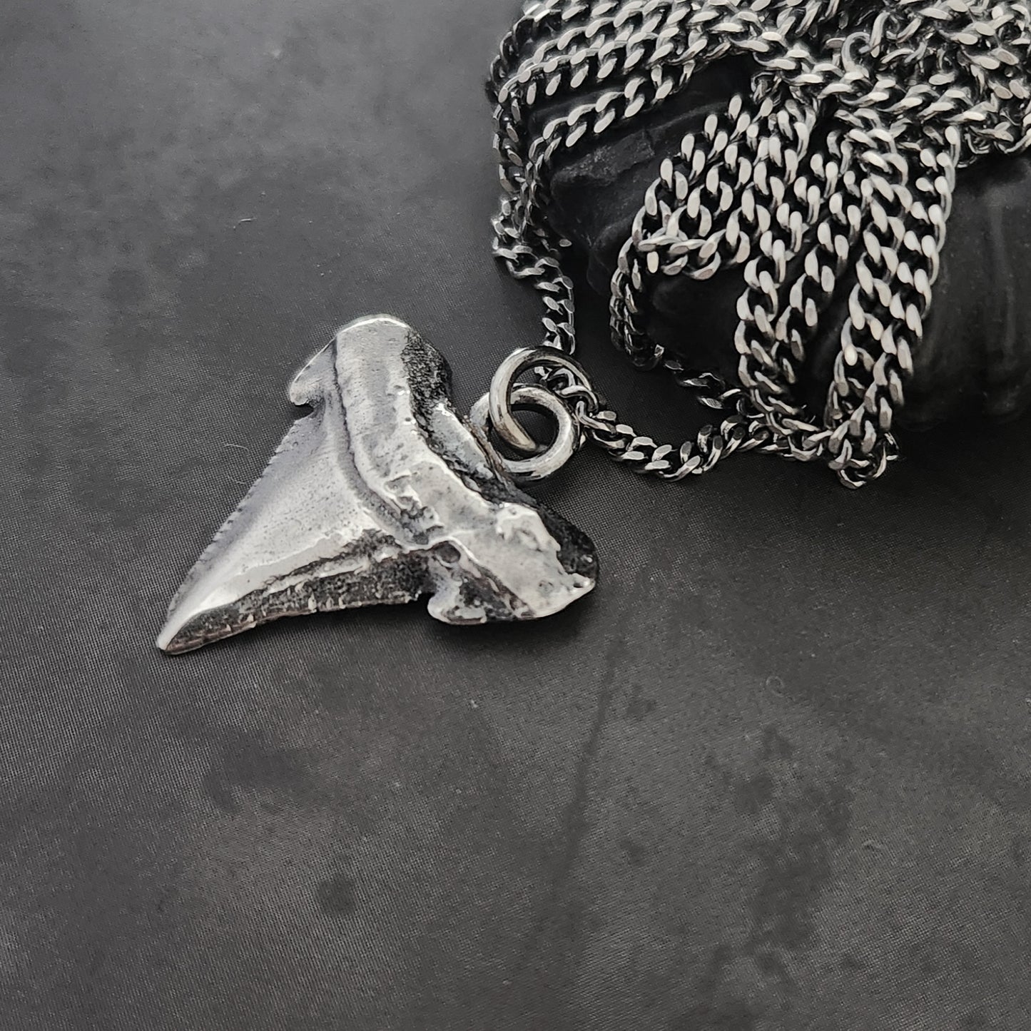 SHARK TOOTH necklace