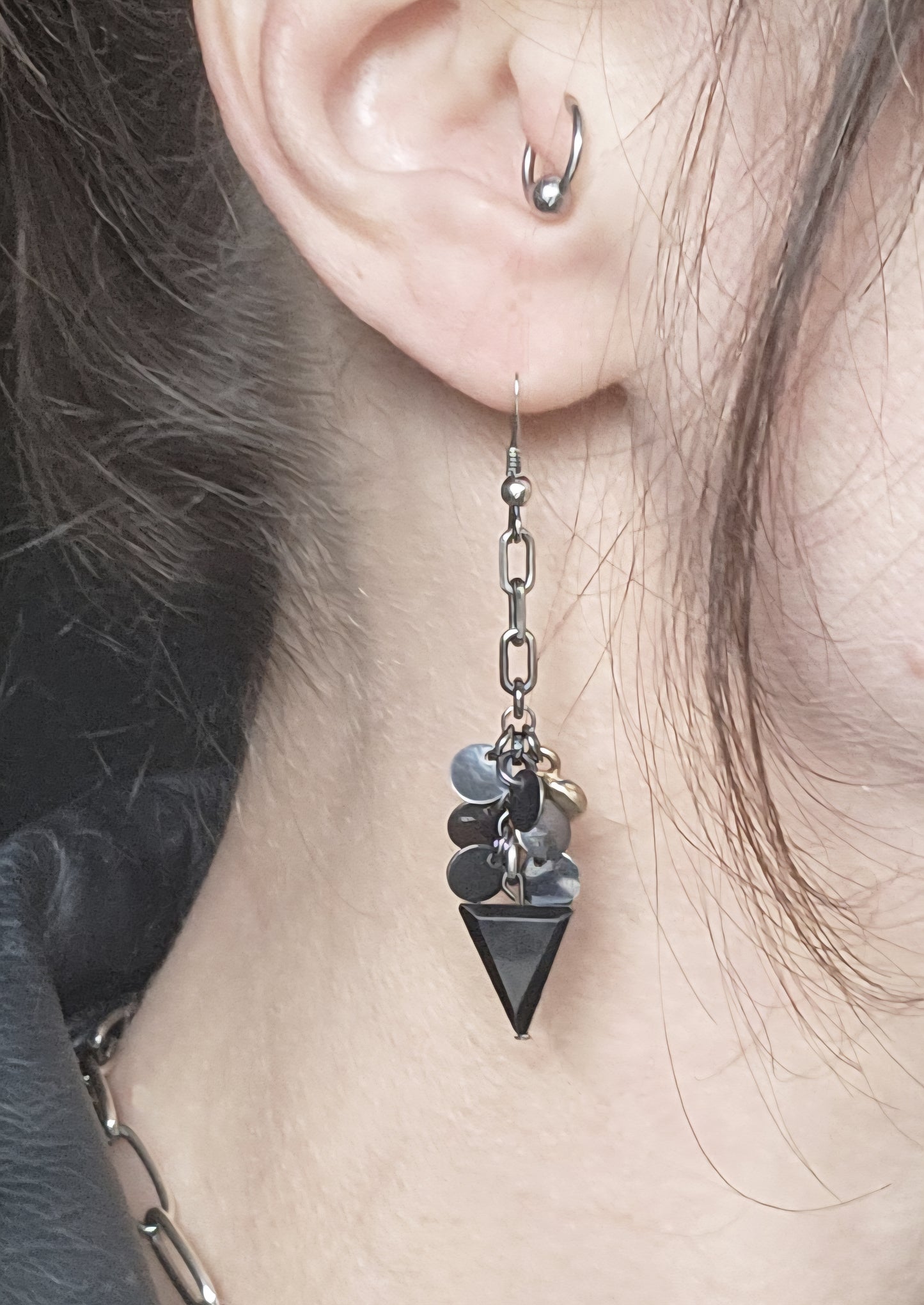 SPINEL TRIANGLES earrings