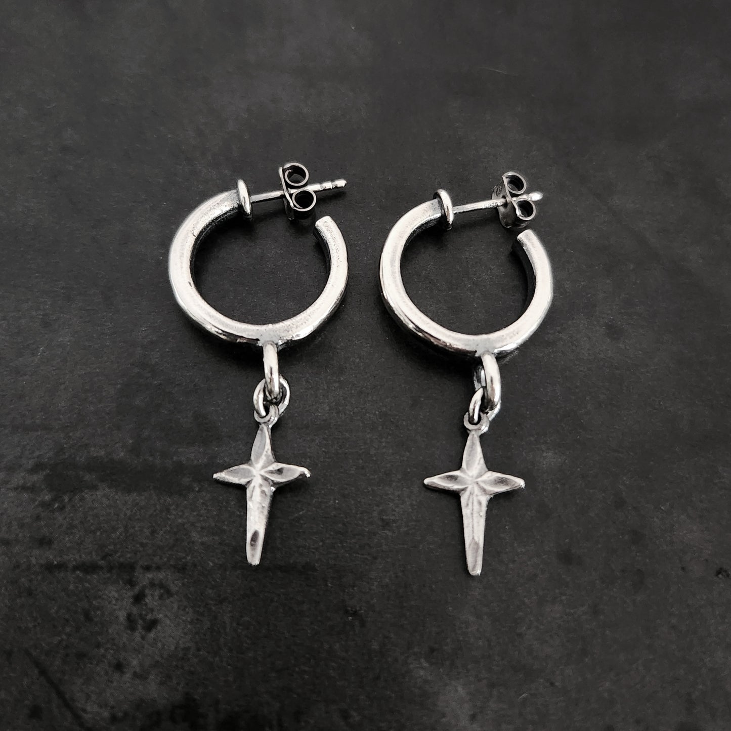STAR-CROSSED hoops