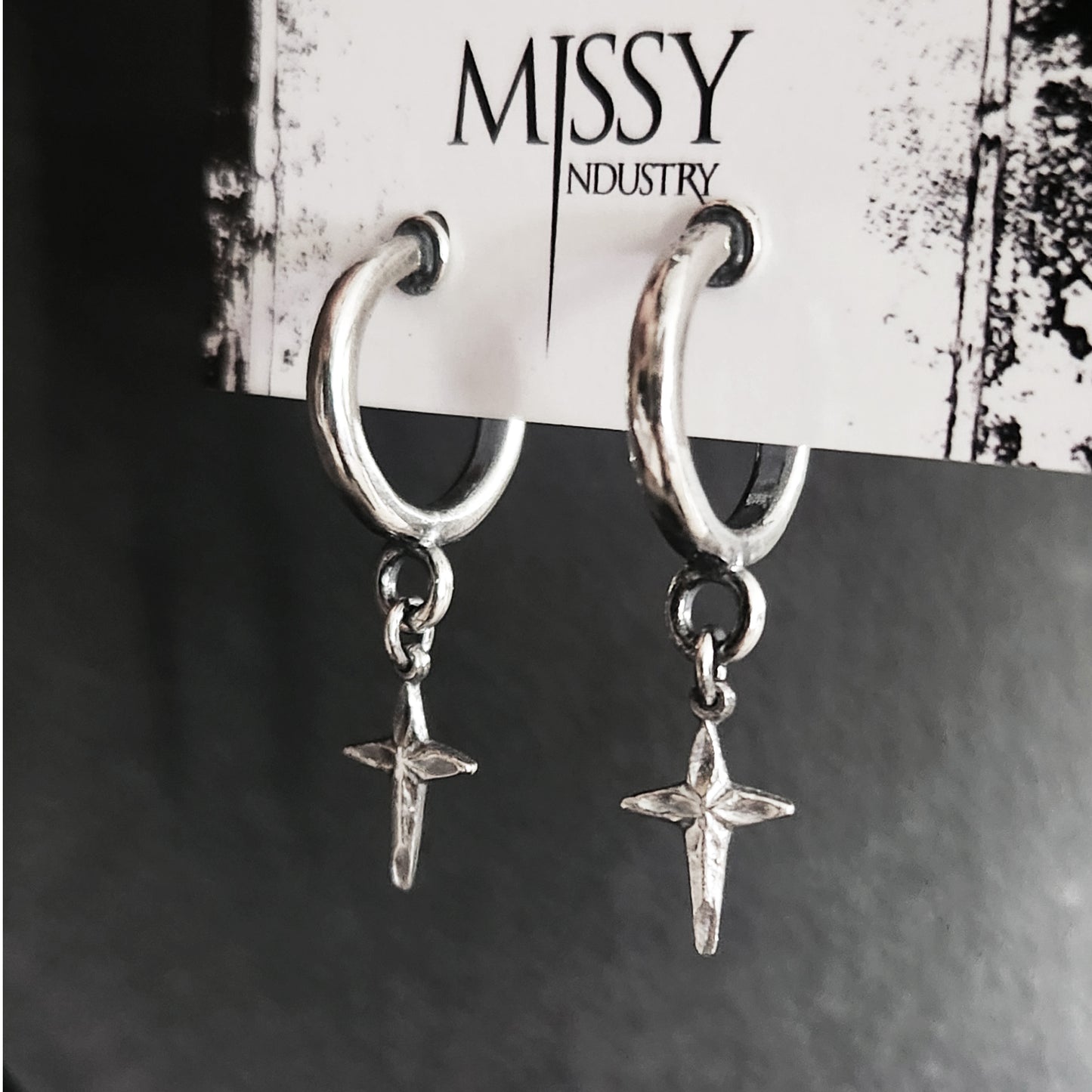STAR-CROSSED hoops