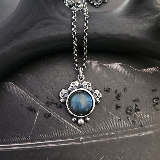 TEMPLE necklace with labradorite