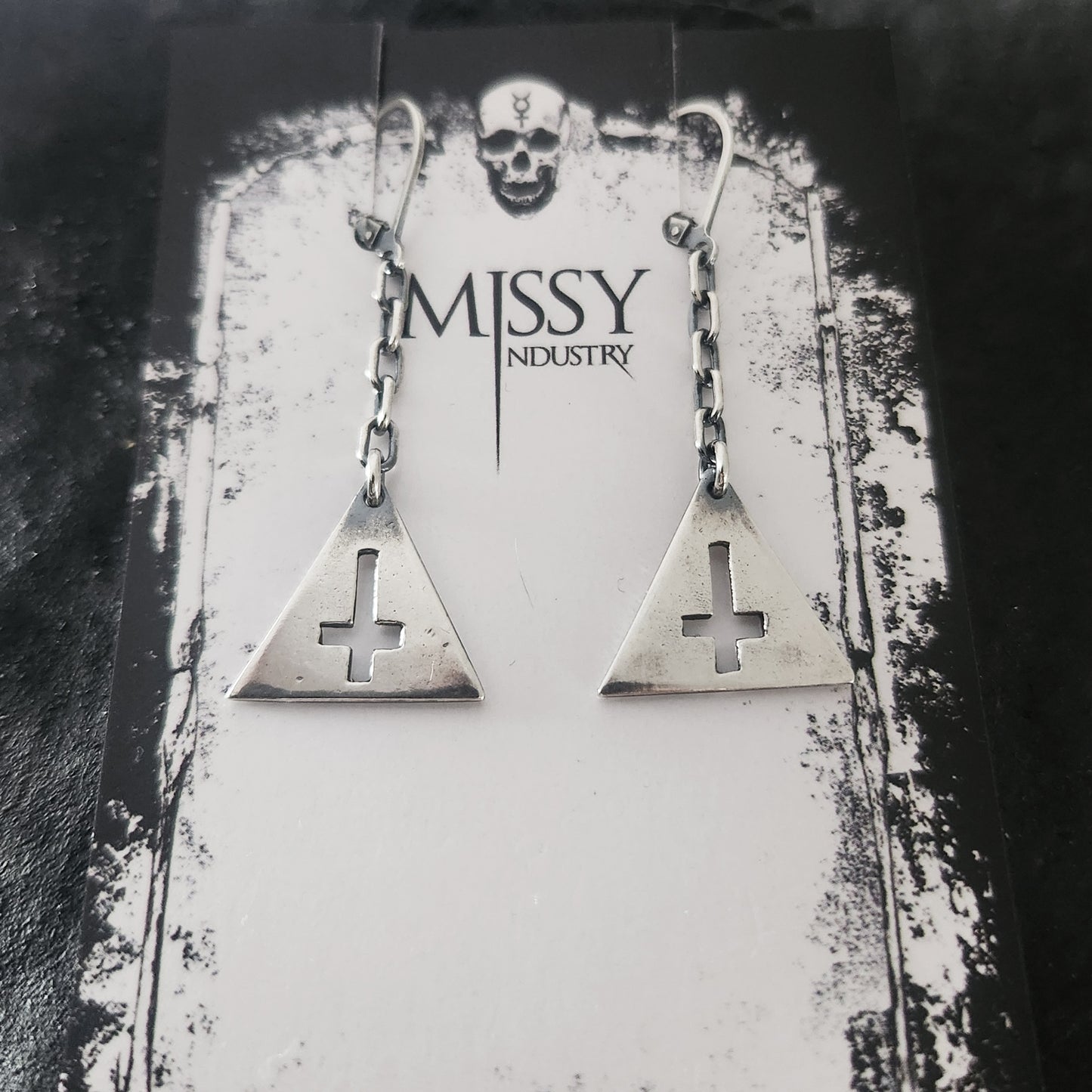 TRINITY earrings