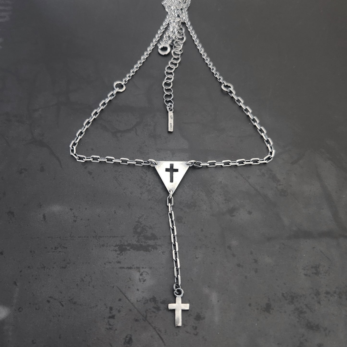 TRINITY necklace