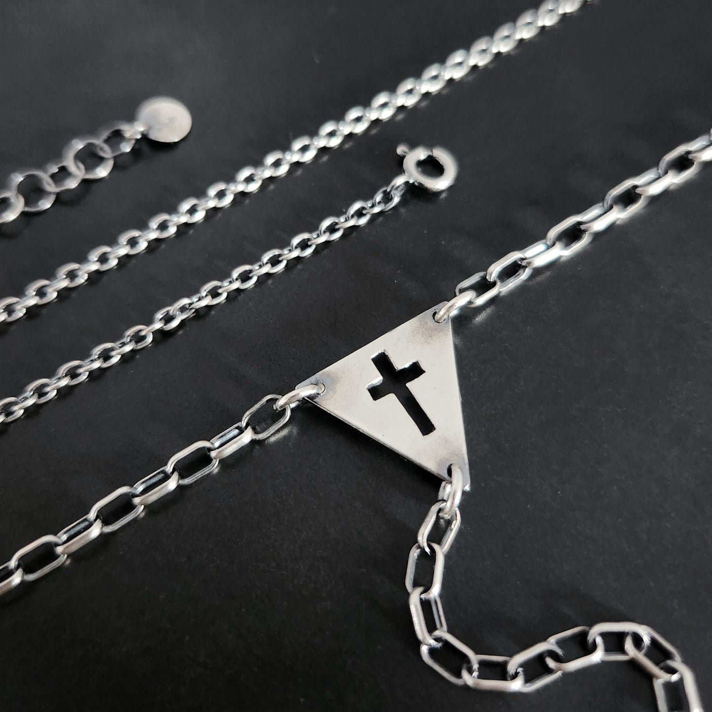 TRINITY necklace
