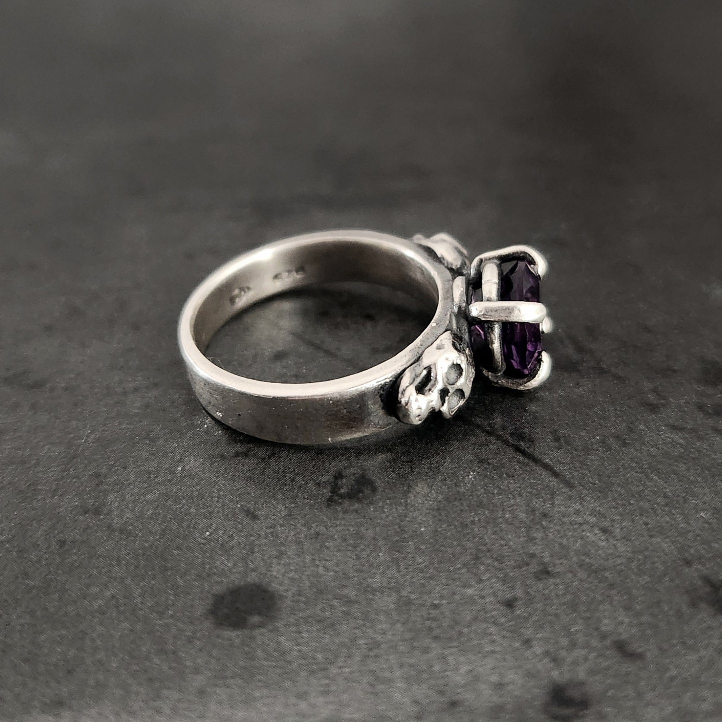 TILL THE END ring with amethyst