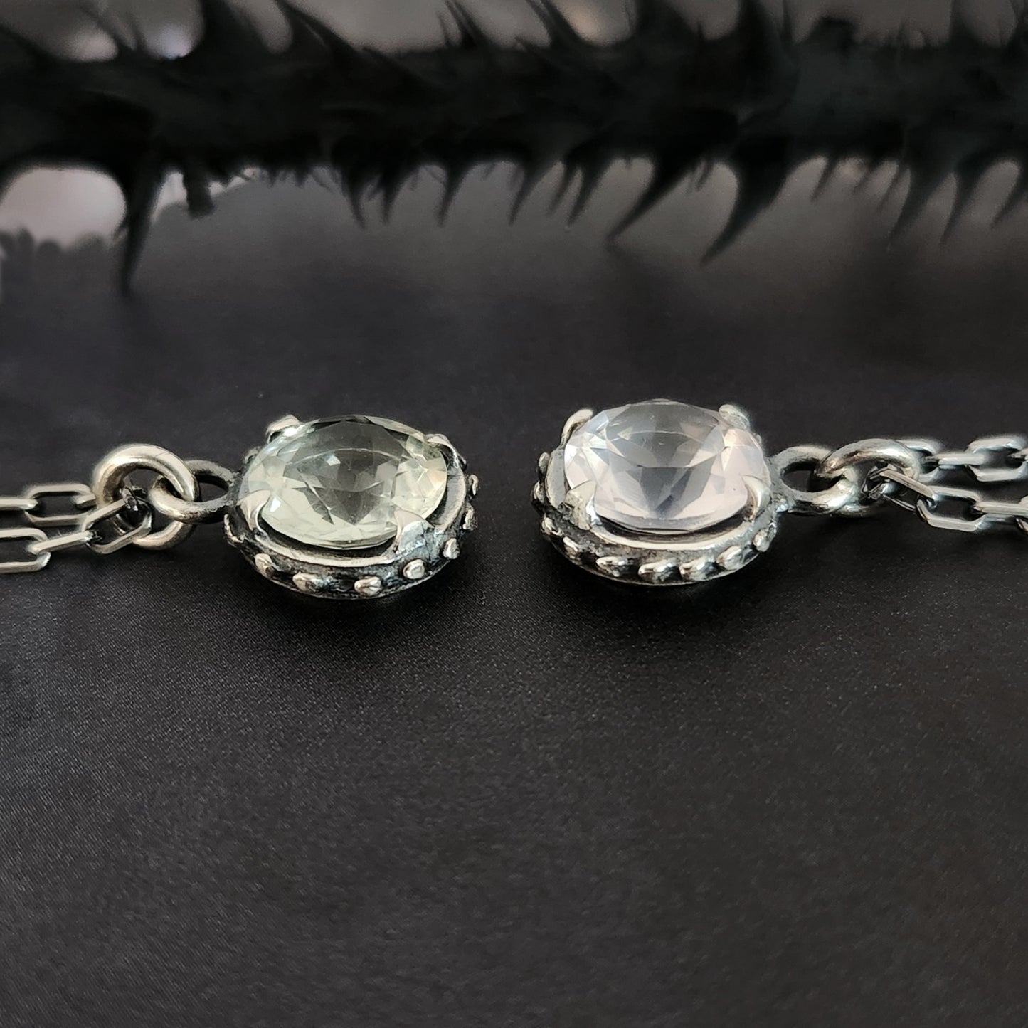 VENUS FLYTRAP necklace