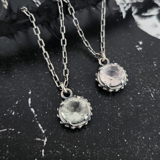 VENUS FLYTRAP necklace