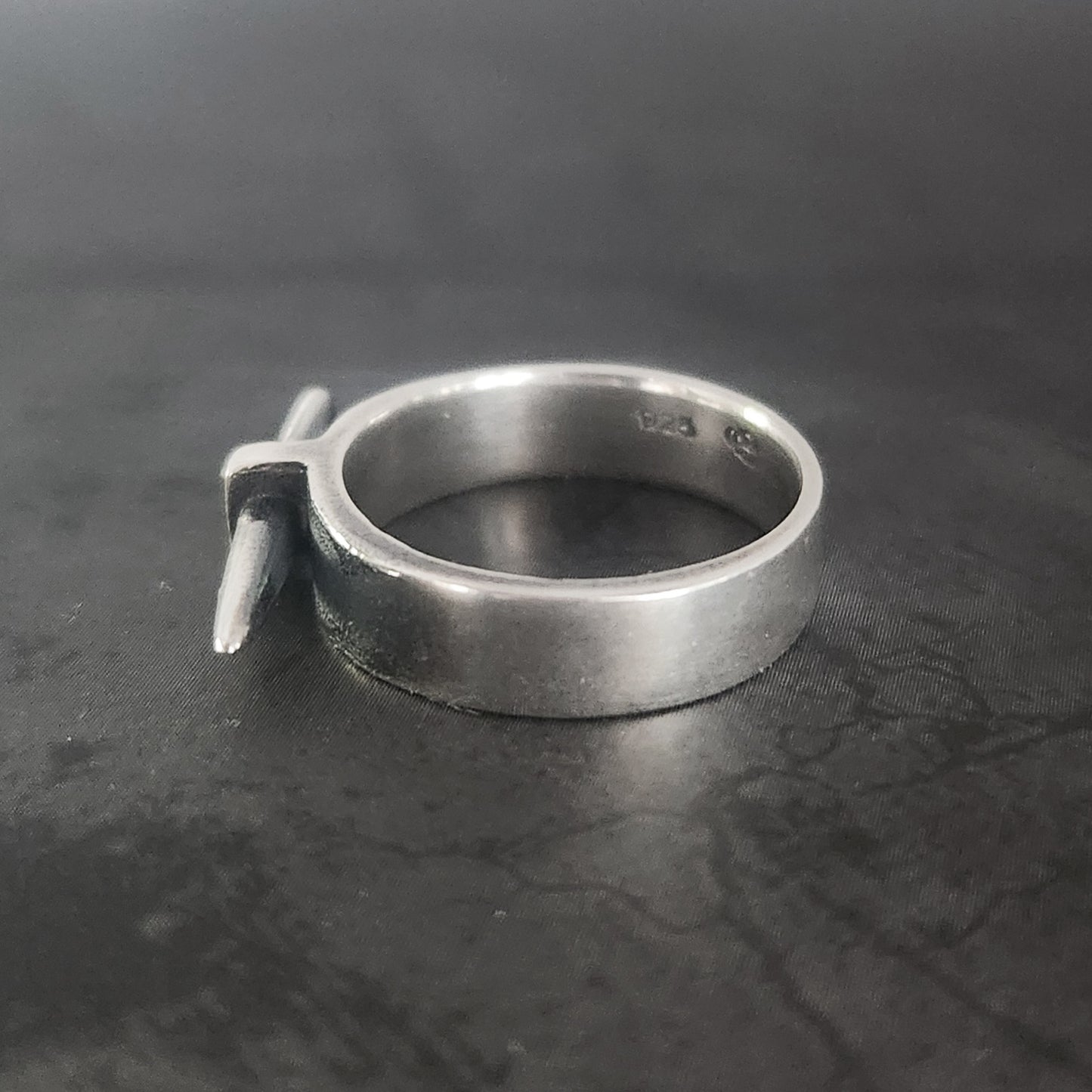 VICIOUS ring